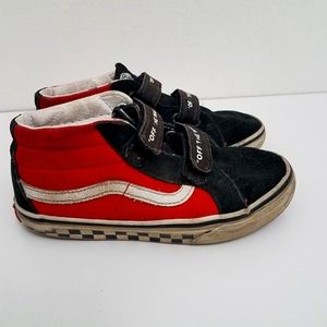 Today Only! $8 Vans Old Skool V Logo Pop Skate Red/Black